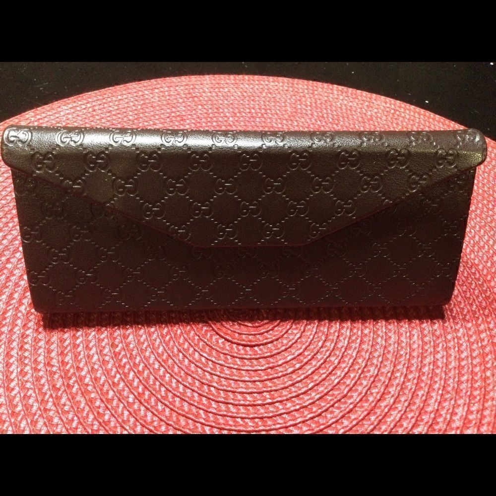 GUCCI Eyeglasses Case - Picture 4 of 9